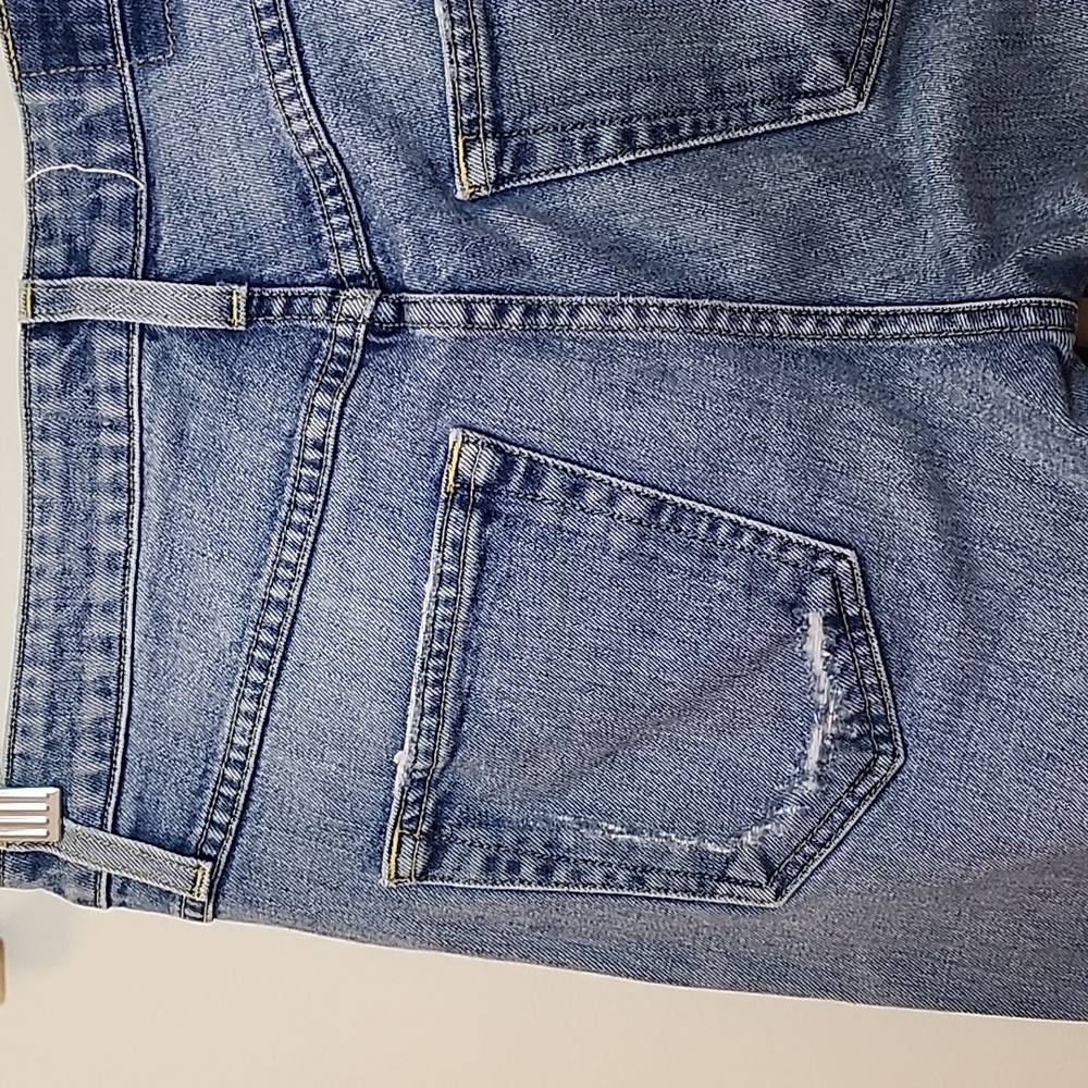 Amo Babe Forget Me Not Straight cropped Blue Distressed Women Jeans Size 28 - Picture 12 of 16